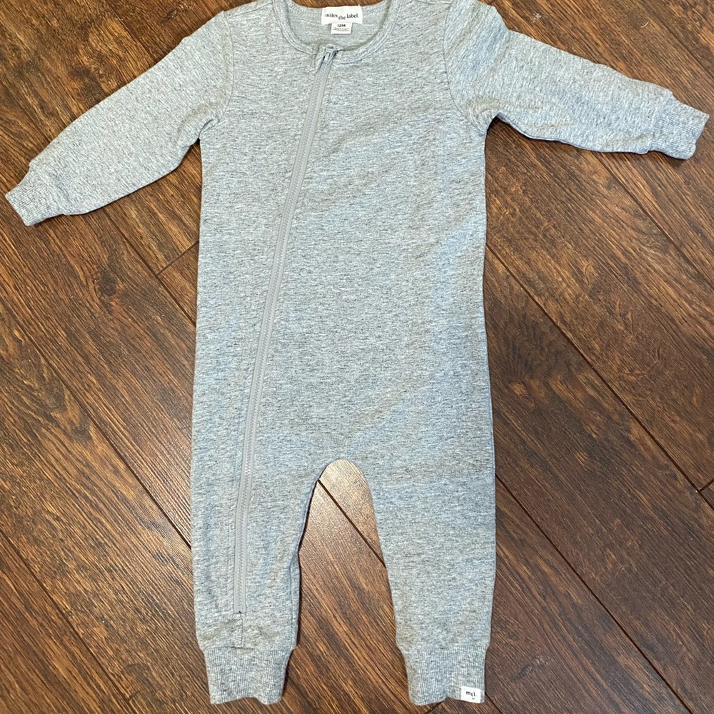 Cozy Gray Baby Outfit